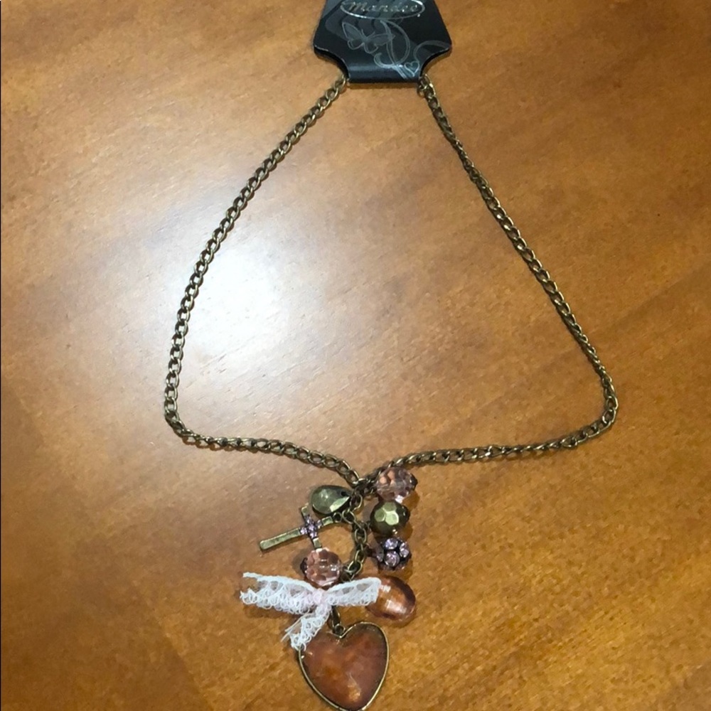 Copper tone necklace
